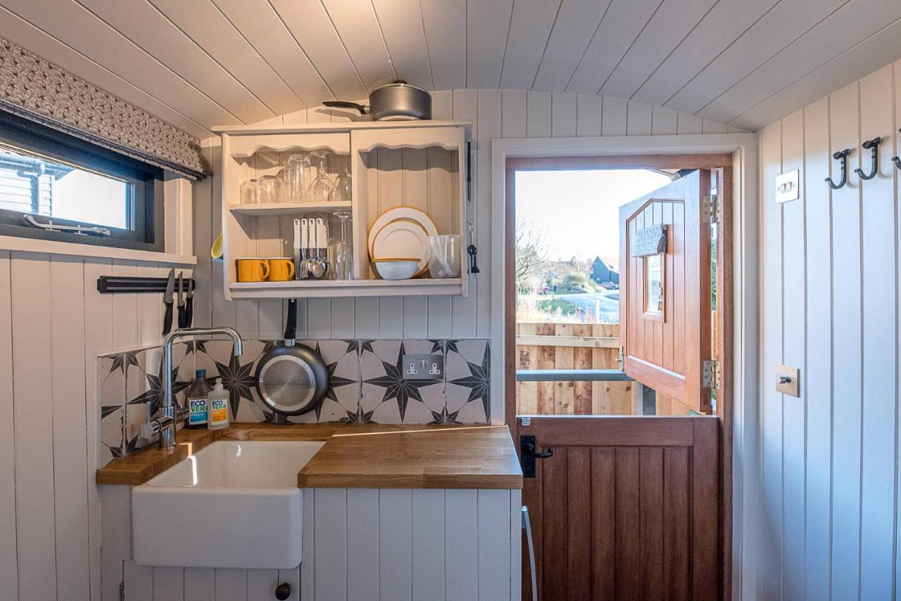 Bo Peep Shepherds Hut, Thorpeness Leiston Bagian luar foto